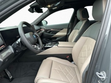 BMW Seria 5 G90-91 Sedan Plug-In 3.0 50e 489KM 2025 BMW Seria 5 Bmw 550e xd Limuzyna 489 KM Individual konfiguracja 568.000 zl, zdjęcie 4