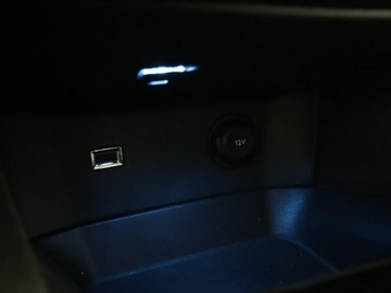 Peugeot 3008 II Crossover Facelifting  1.2 PureTech 130KM 2021 Peugeot 3008 FV23% Automat Navi Kamera cofania, zdjęcie 29