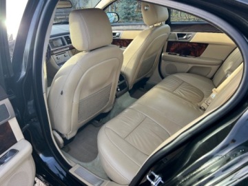 Jaguar XF I Sedan 3.0D V6 S 275KM 2010 Jaguar XF Automat 275KM Jasne Skory Xenony Navi Kamera Serwisowany Gwaranc, zdjęcie 5