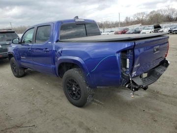 Toyota Tacoma II 2022 Toyota Tacoma Toyota Tacoma 4WD SR Double Cab, od ubezpieczalni 3.5 Benzyna, zdjęcie 3