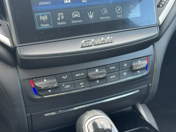 Maserati Ghibli III Sedan 3.0 V6 410KM 2017 Maserati Ghibli 3.0 V6 410KM SQ4 2017r 4x4, zdjęcie 22