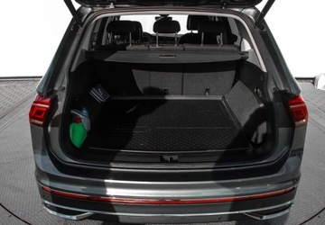 Volkswagen Tiguan Allspace SUV Facelifting 1.5 TSI EVO 150KM 2022 Volkswagen Tiguan Allspace 1.5TSI 150KM Elegance DSG, Podgrzewane Fotele,, zdjęcie 8
