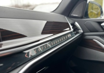 BMW X5 G05 SUV Facelifting 3.0 30d 298KM 2025 BMW X5 Autoryzowany dealer BMW Bonkowscy oferuje samochod: 3.0 Diesel, zdjęcie 14