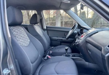 Kia Soul I Crossover 1.6 CRDI VGT 128KM 2011 Kia Soul Kia Soul 1.6 CRDI L 1.6 Diesel 128KM, zdjęcie 37