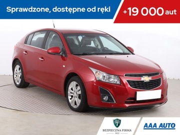 Chevrolet Cruze Hatchback 5d 2.0 VCDI 16V DOHC 163KM 2013 Chevrolet Cruze 2.0 VCDi, Salon Polska