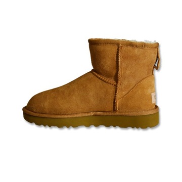 Buty damskie śniegowce UGG W Classic Ultra Mini II