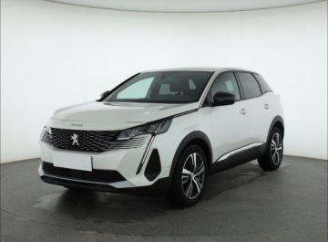 Peugeot 3008 II Crossover Facelifting  1.2 PureTech 130KM 2023 Peugeot 3008 1.2 PureTech, Salon Polska, zdjęcie 1
