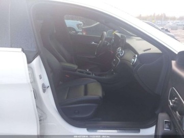 Mercedes CLA C118/X118 2019 Mercedes-Benz CLA MERCEDES-BENZ CLA 250 4MATIC 2.0 Benzyna 211KM, zdjęcie 8
