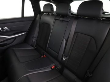 BMW Seria 3 G20-G21 Touring 2.0 320d 190KM 2019 BMW 320 2.0d Automat SportLine Navi Tempomat, zdjęcie 16