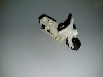 LEGO motocykl x81c02 biały