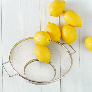 Металлический дуршлаг-сито 25 см.