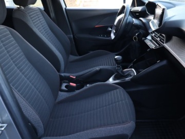 Peugeot 2008 II SUV 1.2 PureTech 100KM 2021 Peugeot 2008 1.2 PureTech, Salon Polska, zdjęcie 8