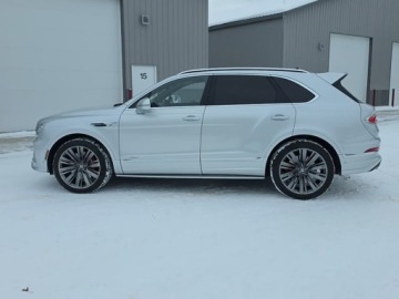Bentley Bentayga 2021 Bentley Bentayga Speed 2021 6.0 Benzyna 626KM, zdjęcie 2