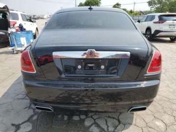 Rolls-Royce 2015 Rolls-Royce Ghost 2015 6.6l 6.6 Benzyna 563KM, zdjęcie 2