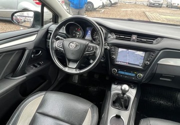 Toyota Avensis III Sedan Facelifting 2015 2.0 D-4D 143KM 2016 Toyota Avensis 2.0D 143KM EXCLUSIVE Xenon Led Navi Kamera Klima Skora SALO, zdjęcie 17