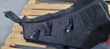 A3 8V КРЫШКА СТОЙКИ ЛЕВАЯ ЗАДНЯЯ ЛЕВАЯ СЕДАН 8V5867767