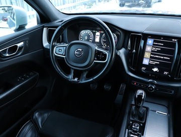 Volvo XC60 II Crossover D3 150KM 2018 Volvo XC60 D3, Salon Polska, Serwis ASO, Skóra, zdjęcie 6