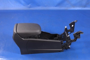 ПОДЛОКОТНИК KUGA MK2