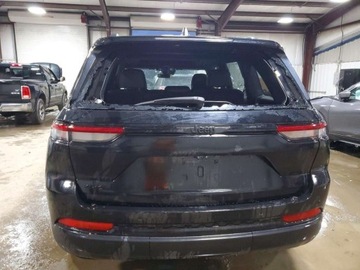 Jeep Grand Cherokee V 2025 Jeep Grand Cherokee Laredo 2025 3.6 Benzyna 293KM, zdjęcie 2