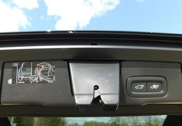 Volvo XC60 II 2021 Volvo XC 60 z Gwarancja Bezwypadkowy 100 2.0 Benzyna 197KM, zdjęcie 19