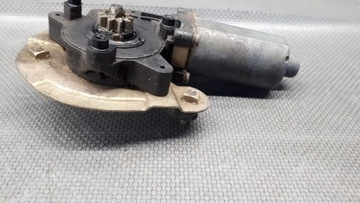 0130821721 MOTOREK OKNO PRAVÝ PŘEDNÍ RENAULT MEGANE I