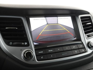 Hyundai Tucson III SUV 1.6 GDI 132KM 2017 Hyundai Tucson navi PDC-kamera grzane fotele, zdjęcie 23