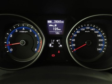 Hyundai i30 II Hatchback 5d 1.4 MPI 100KM 2015 Hyundai i30 navi klima auto grzane fotele czujniki, zdjęcie 21