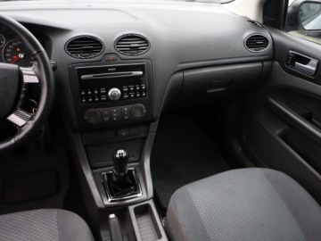 Ford Focus II Focus C-Max 1.6 TDCi 109KM 2005 Ford Focus 1.6 TDCi, HAK, Klima, Klimatronic,ALU, zdjęcie 7