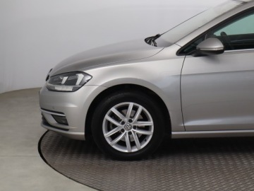 Volkswagen Golf VII Variant 1.4 TSI BlueMotion Technology 125KM 2017 VW Golf 1.4 TSI, Salon Polska, Serwis ASO, zdjęcie 14