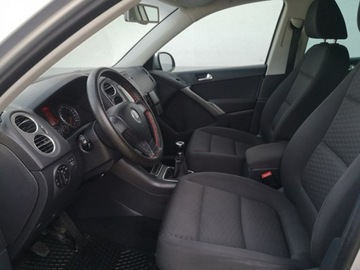 Volkswagen Tiguan I SUV 2.0 TDI CR DPF 140KM 2008 Volkswagen Tiguan 2.0TDI 140KM Klimatronic Isofix, zdjęcie 15