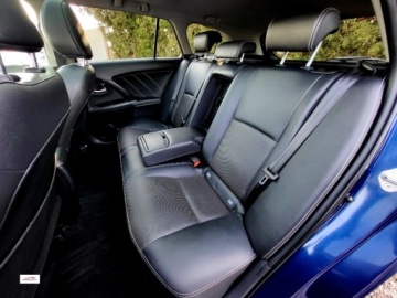 Toyota Avensis III Wagon Facelifting 2015 2.0 D-4D 143KM 2016 Toyota Avensis Fajna wersja bardzo ladna, Panorama GWARANCJA 2.0, zdjęcie 5