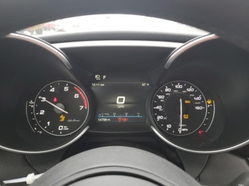 Alfa Romeo Giulia II Sedan Facelifting 2.0 Turbo 280KM 2021 Alfa Romeo Giulia Sport, 2021r., 2.0L 2.0 Benzyna 280KM, zdjęcie 9