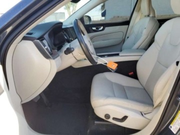 Volvo XC60 II 2022 Volvo XC 60 2022r., 4x4, 2.0L 2.0 Hybryda 247KM, zdjęcie 7