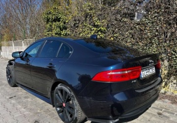 Jaguar XE Sedan 2.0 i4 163KM 2016 Jaguar XE 2.0 Diesel 163KM, zdjęcie 8