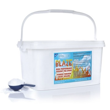 Solution World of Clean BLAZE prespray solvent PR4