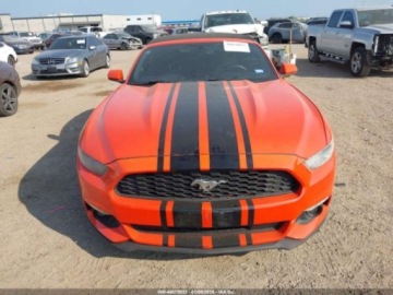 Ford Mustang VI 2016 Ford Mustang V6 2016 3.7 Benzyna 300KM, zdjęcie 7