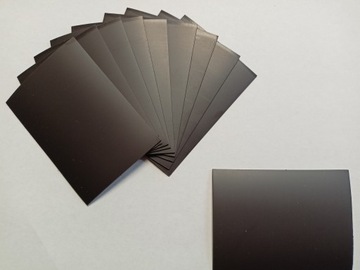 Folia magnetyczna - magnes 83x83x0,7 mm - 10 szt