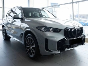 BMW X5 G05 SUV Facelifting 3.0 30d 298KM 2026 BMW X5 xDrive30d Sport Suv 2.0 (298KM) 2026, zdjęcie 4