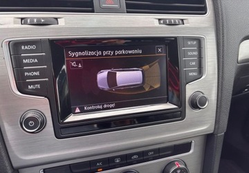 Volkswagen Golf VII Variant 1.6 TDI CR DPF BlueMotion Technology 105KM 2014 Volkswagen Golf 1.6D 105KM przeb.186tys ksiazka xenon zarejestrowany 1.6, zdjęcie 29