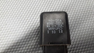 90987-02002 RELÉ TOYOTA COROLLA 88R 12V 20A