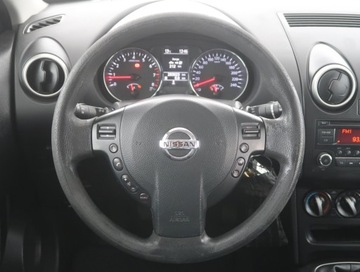 Nissan Qashqai I Crossover Facelifting  1.6 117KM 2012 Nissan Qashqai 1.6, GAZ, Klima, Tempomat, zdjęcie 14