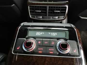 Audi A8 D4 Sedan 4.2 TDI 350KM 2010 AUDI A8 4.2 TDI Quattro, Automat, Podgrzewane fotele,Nawigacja, zdjęcie 6