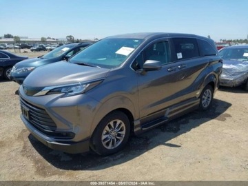 Toyota Sienna III 2022 Toyota Sienna 2022r., 4x4, 2.5L 2.5 Hybryda 245KM, zdjęcie 1