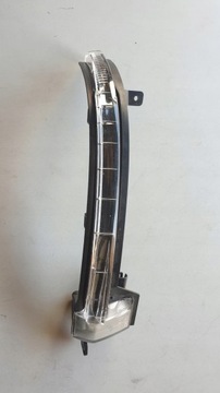 Pr kierunek Lusterka zewnętrz Vw Touareg 7P6949102