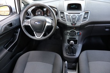 Ford Fiesta VII Hatchback 3d Facelifting 1.25 60KM 2016 Ford Fiesta 1.25, Salon Polska, Klima, zdjęcie 6