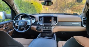 Dodge Ram V 2021 Dodge RAM 1500 BigHorn 3.6 L Pick up 4x4, zdjęcie 4