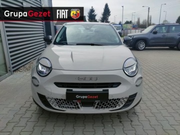 Mercedes 2026 Fiat 600 OD Ręki Kremowy Cappucino 110KM MHEV, zdjęcie 3