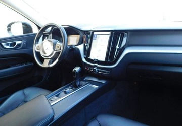 Volvo XC60 II Crossover D3 150KM 2019 Volvo XC 60 z Gwarancja Bezwypadkowe 100 Model 2020r 2.0 Diesel 150KM, zdjęcie 6