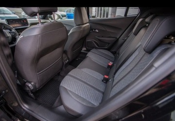 Peugeot 2008 II SUV Facelifting 1.2 PureTech 130KM 2024 Peugeot 2008 PureTech 130 Allure SS EAT8 SalonPL FVat Zadbany 1.2 Benzyna, zdjęcie 8