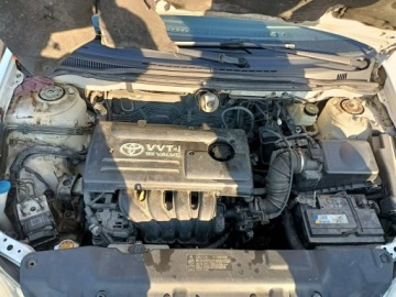 Toyota Corolla IX (E12) Hatchback 1.4 i 16V 97KM 2002 Toyota Corolla 1.4 02r, zdjęcie 7